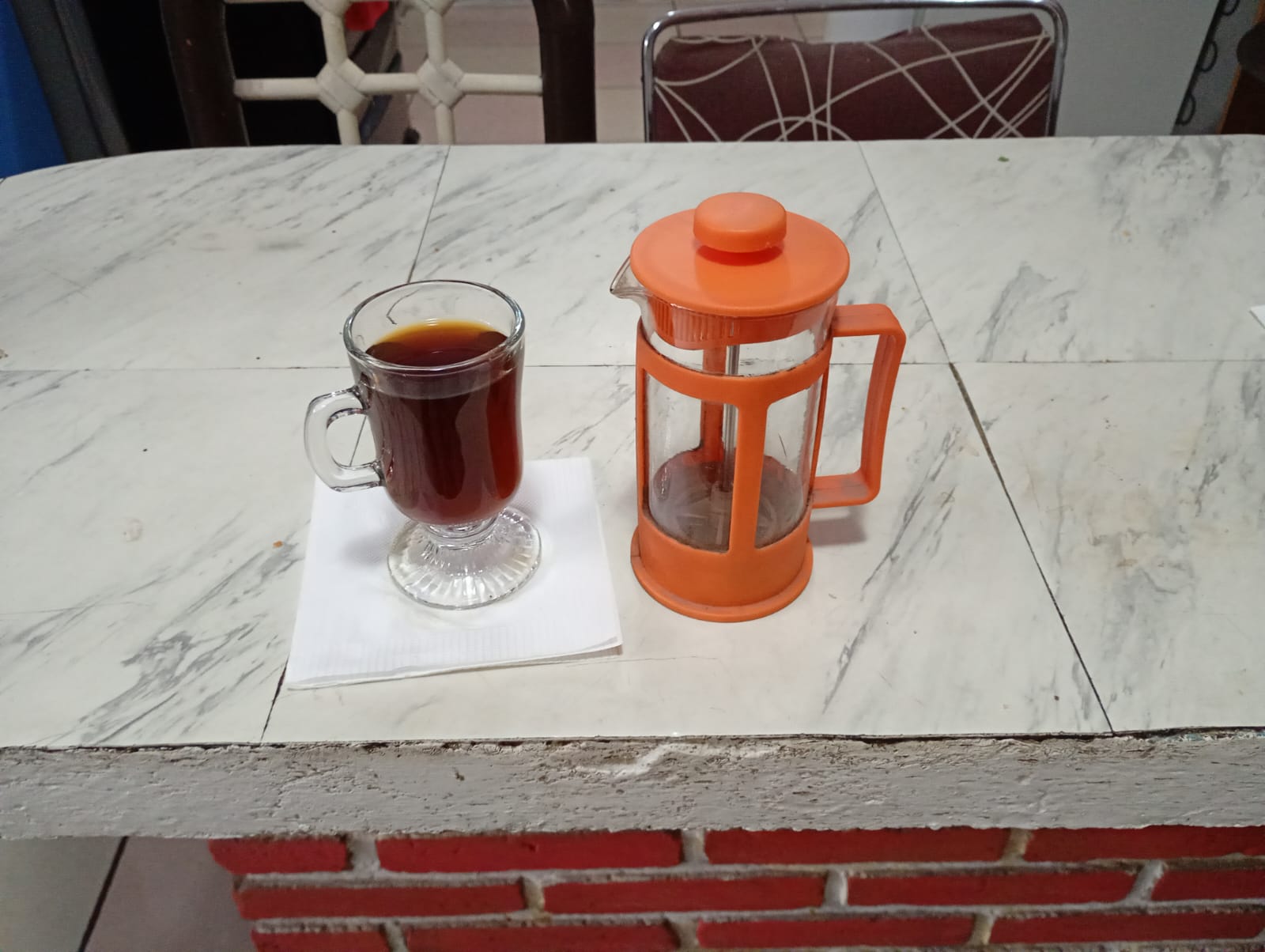 Prensa Francesa y Café